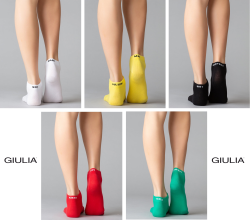 Новинки в ассортименте женских носков торговой марки GIULIA